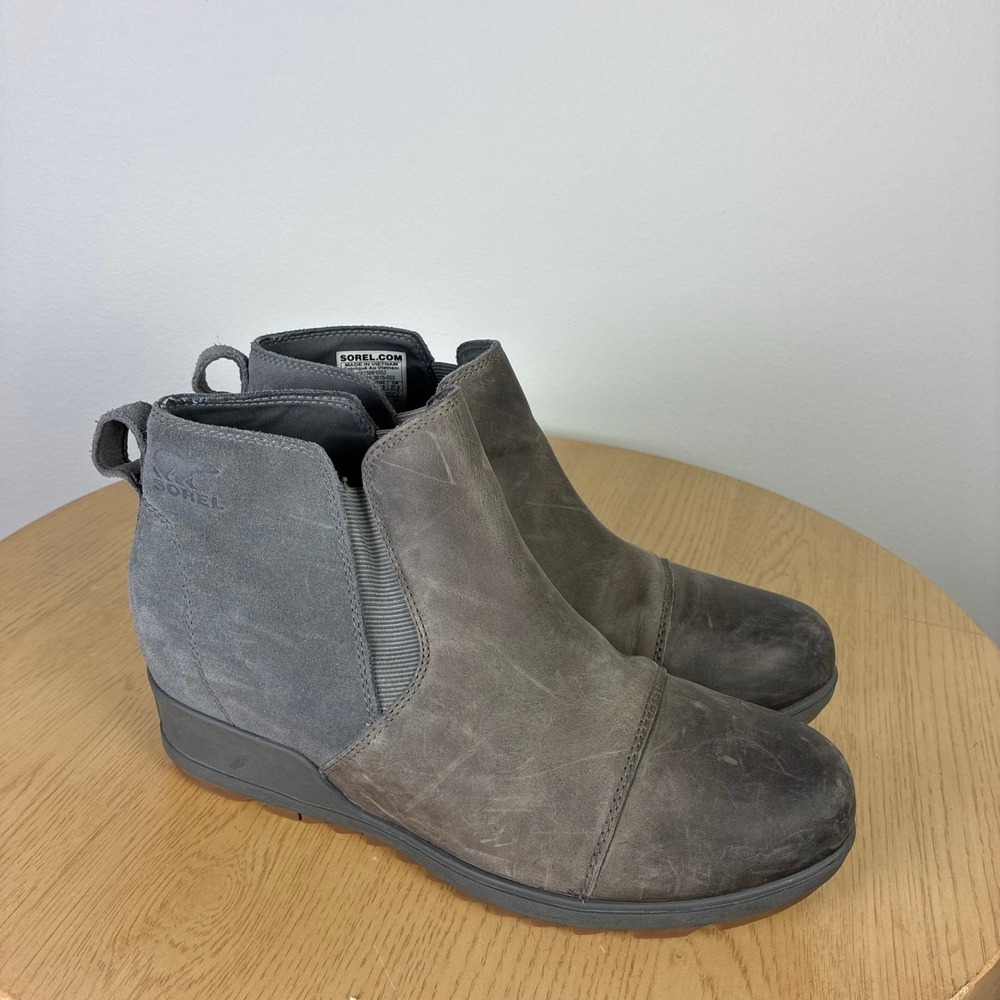 Sorel Joan of Arctic Wedge Chelsea Boots Grey Leather Women's 10.5 Winter Fall